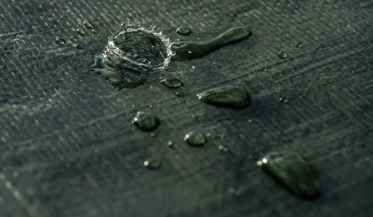 مشمع ضد الماء